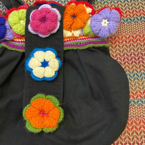 Super Cute Hand Made Unique Crochet Multicolored 3D Floral Black Shoulder Bag - Picture 5 of 15